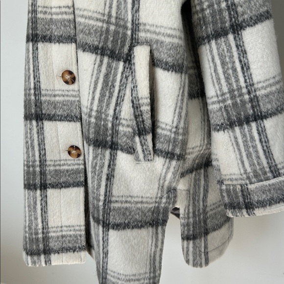 Long Faux Wool Shacket/Jacket Gray & Ivory/White Large Plaid Pattern Lined Large - Picture 4 of 12